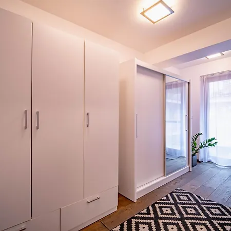 Ar Casalux דירה קושיצה