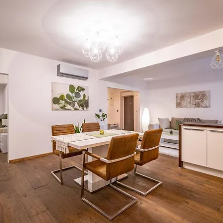 Ar Casalux * Кошице