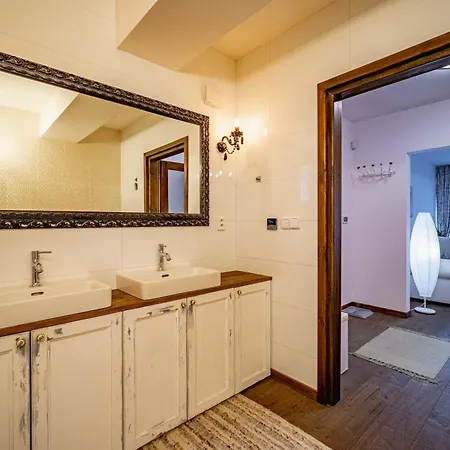 Ar Casalux * Кошице