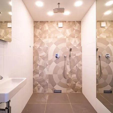 Ar Casalux Кошице